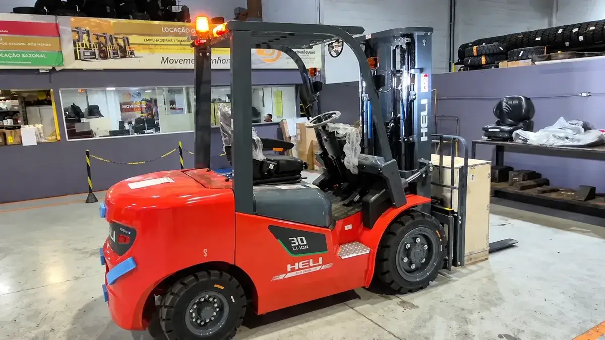 Empilhadeira elétrica Heli CPD30